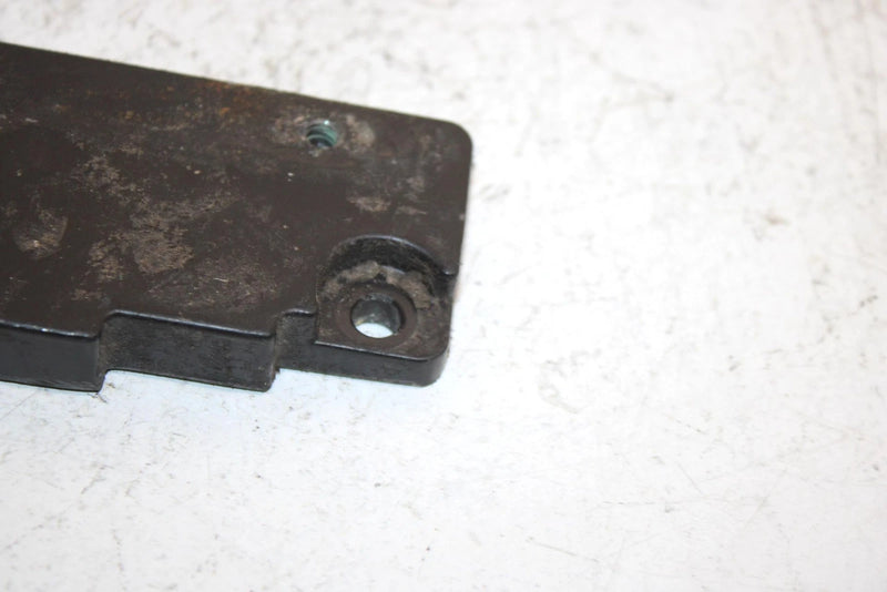 1994 Kawasaki 750 Ss Super Sport Oem Right Muffler Mount Bracket 39009-3708 JK9