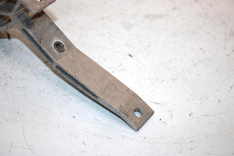 96 Polaris Xcr 600 Sp Oem Lower Hinge 2670167 Q2218