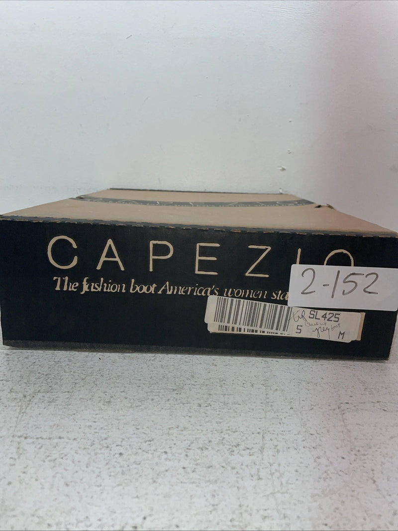 New Women’s Gray Snake Skin Capezio Cowboy Boots. L 425 5 M. 2-152