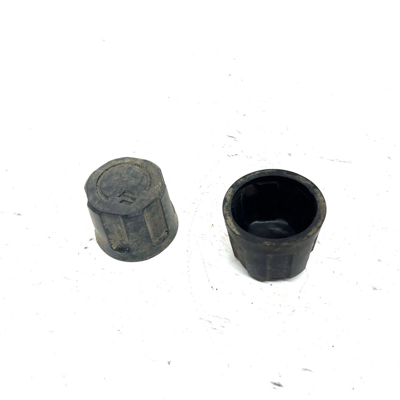 87-93 Suzuki Quadrunner 4WD LT4WD OEM Hub Cap Pair 54725-18A00 Q6468