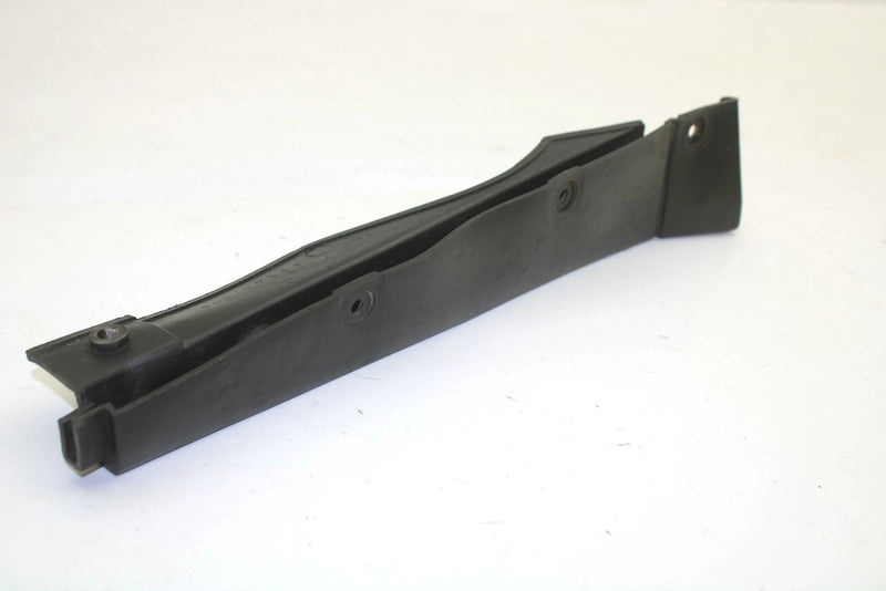 Yamaha OEM Rear Bumper Right Cover 8m6-77544-00-00 SY49
