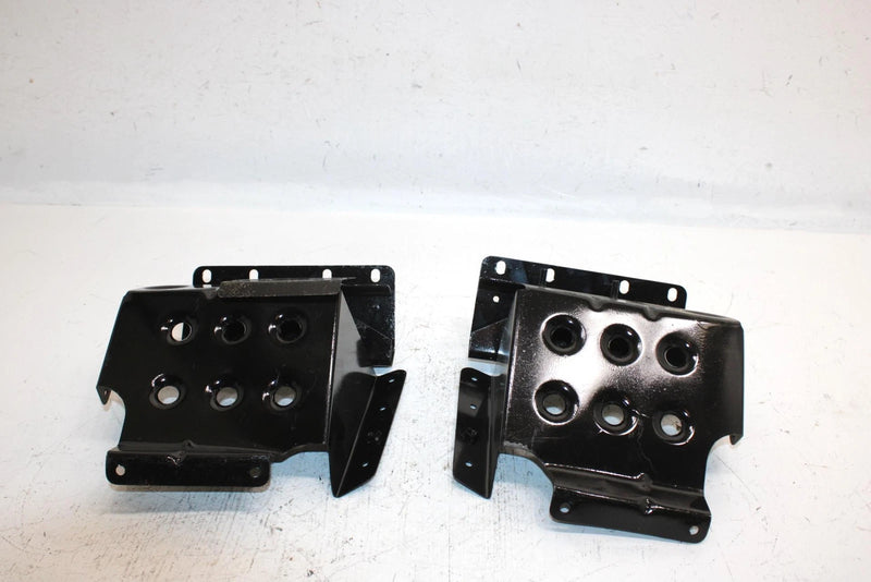 88 Yamaha Excel Iii Oem Footrest Set 84H-21910-01-00 SY12