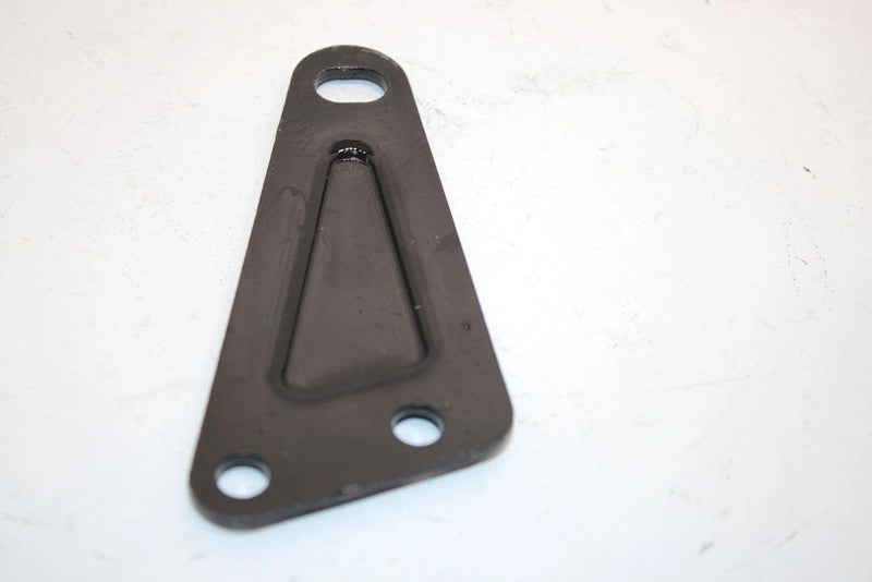 03 Bombardier Quest 650 Oem Right Front Diff Mount Bracket 705400069 Q3509