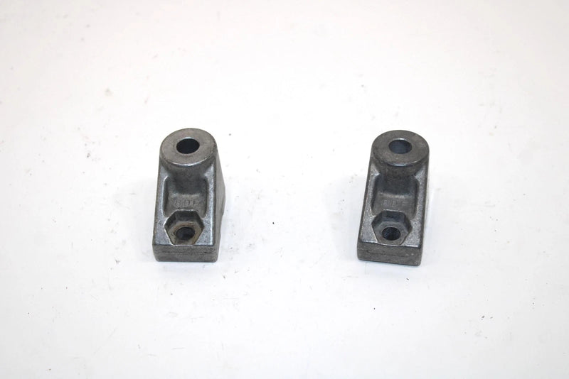 2002 Yamaha Sx Viper Oem Idler Wheel Mount Pair 8DF-47419-00-00 SY60