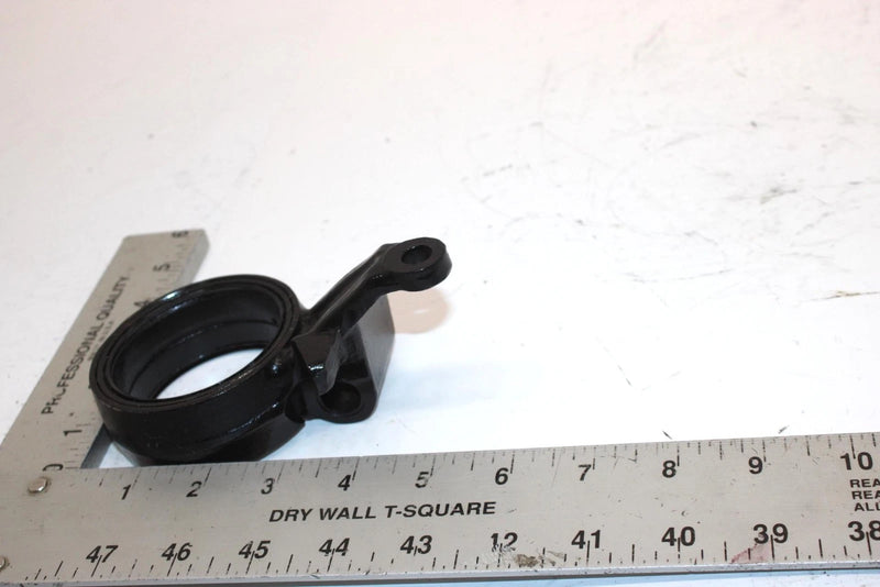 1988 Yamaha Phazer Oem Right Steering Bracket 8V0-23852-01-00 SY26
