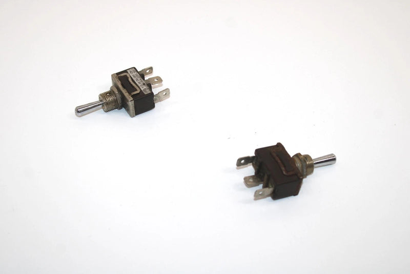 Ski-doo Oem Hand Warmer Switch Pair 410107300 Q4457