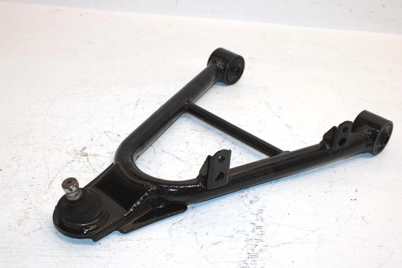 2009 Suzuki Lt-a400f Oem Front Right Lower A Arm 52410-27820 AS26