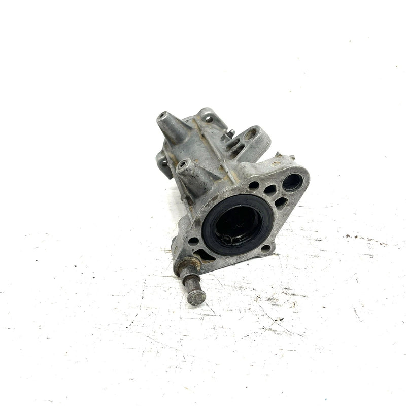1985 Suzuki Quadrunner 185 OEM Axle Housing W/Pin 64720-24402 AS0