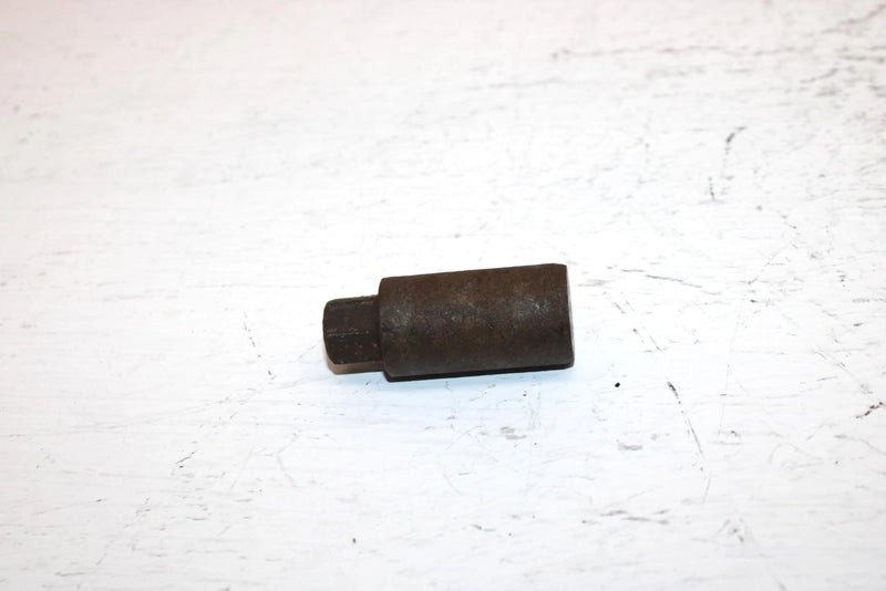 1998 Yamaha  Grizzly Oem Cylinder Nut 90179-10021-00 AY49