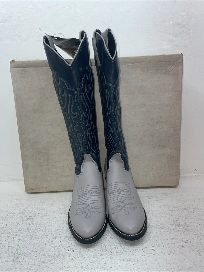 New Youth Gray Kenny Roger’s Cowboy Boots. 40412 5 M. 2-109