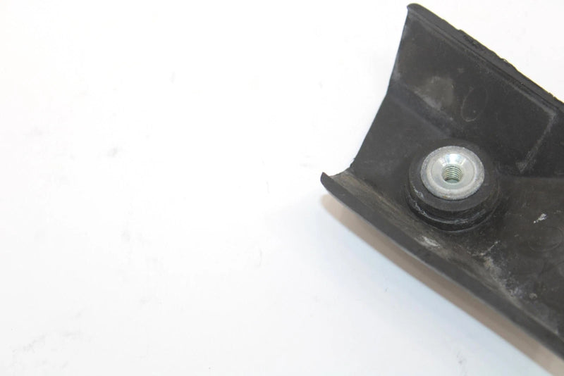 1988 Yamaha Xlv Oem Front Right Bumper End Cap 8N8-77524-00-00 SY128