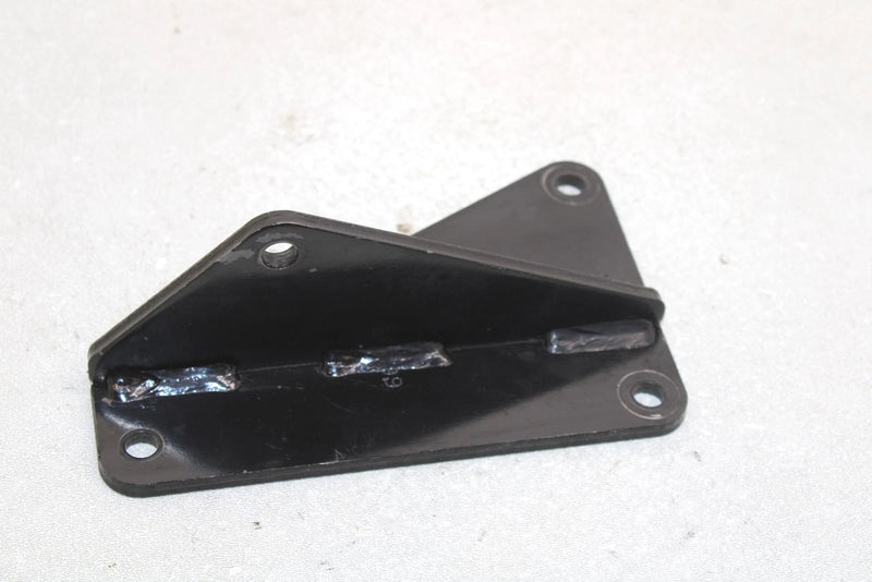 00 Polaris Trail Blazer  Oem Lower Transmission Mount 1012886-067 Q5442