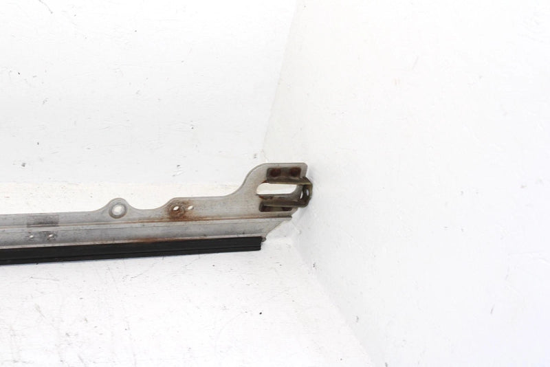 1996 Yamaha Vmax 600 Oem Right Skid Rail W/Runner 8AX-W4741-00-00 SY29