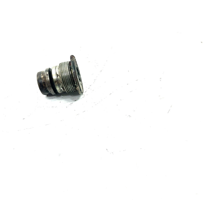 98 Honda Foreman 400 4x4 OEM Swingarm Pivot Bolt Pair  90122-HM5-930 AH92