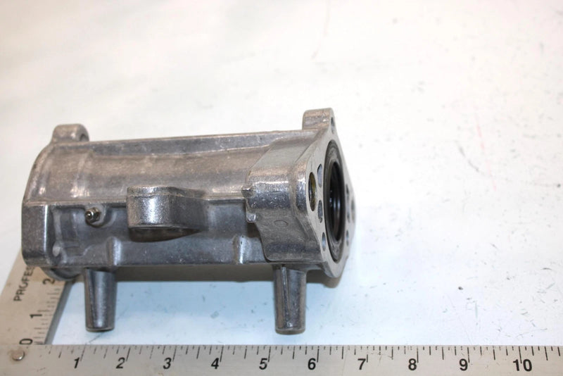86 Suzuki Lt185 Model F Oem Axle Housing 64720-24402 AS1