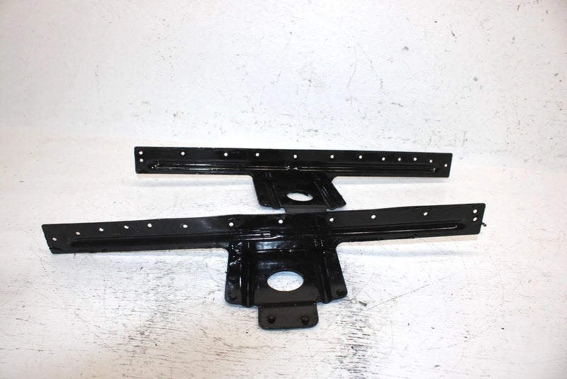 1996 Ski-doo Touring Sle 500 Oem Rear Skid Mount Set 518313801 SS12