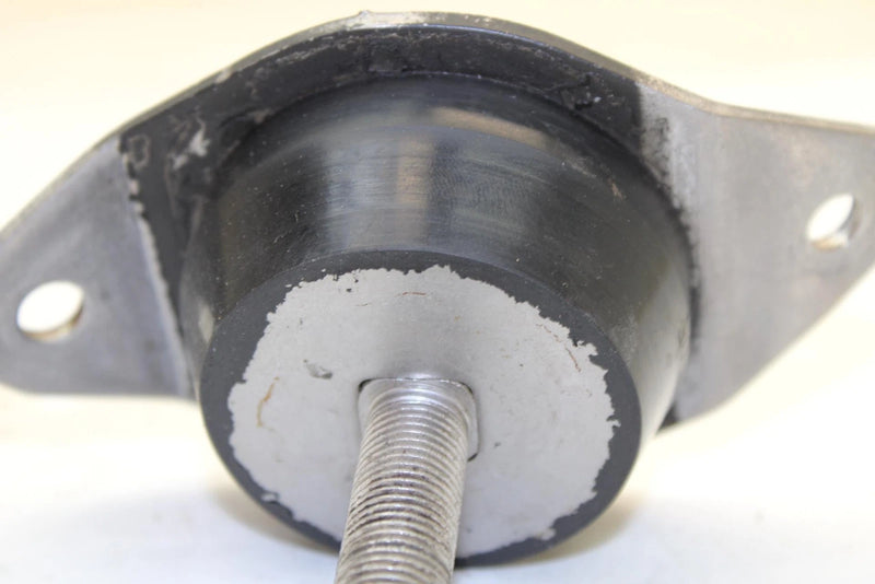 Polaris  Oem Engine Mount Damper 3110040 Q438