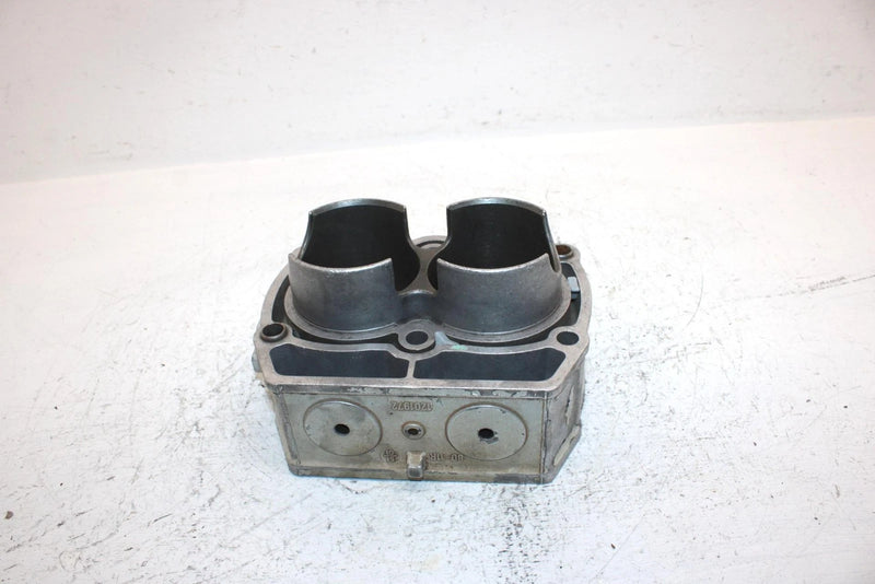 2002 Polaris Sportsman 700 Oem 80mm Bore Cylinder 2202158 AP184