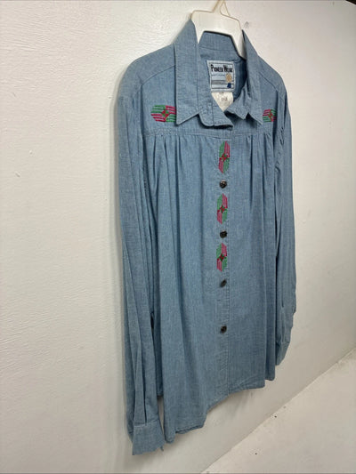 New Women’s Pioneer Wear Blue Long Sleeve Button Up Size 12 KK-107