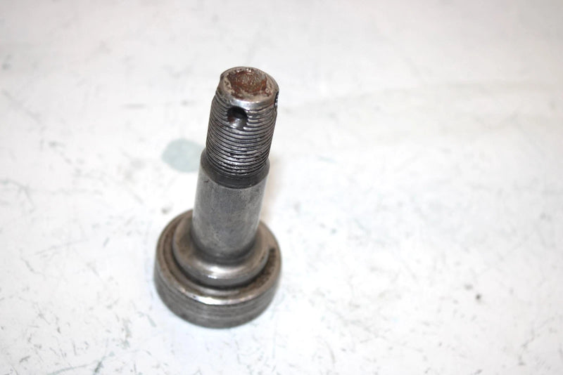 02 Arctic Cat 250 2x4 Oem Front Stub Axle 0402-183 AA22