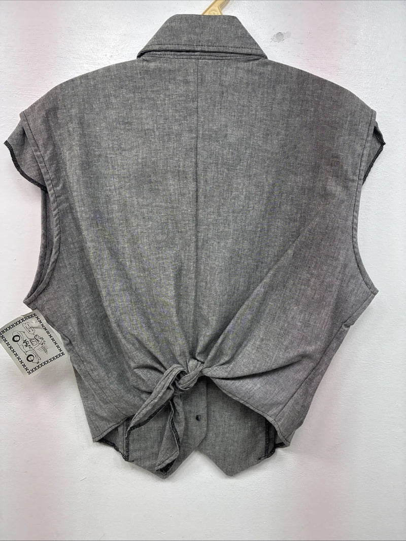 New Women’s Cowboy Threads Gray Sleeveless Button Up Size Small TT-46
