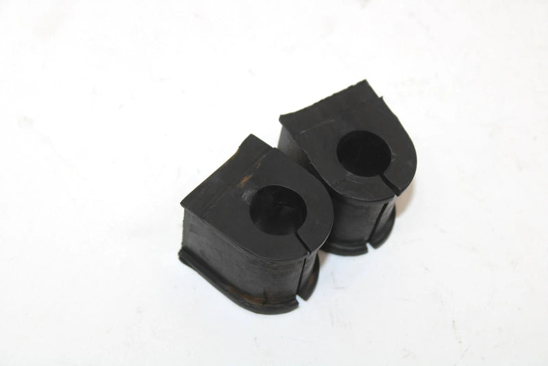 1988 Yamaha Srv Oem Front Sway Bar Bracket Pair 8L9-2386G-10-00 SY62