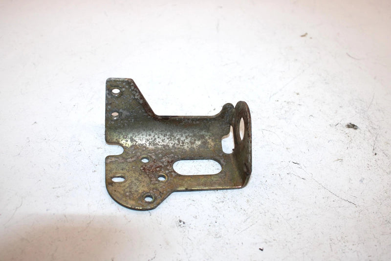 99 Polaris Xc Sp 500 Oem Front Muffler Mount 5241832 SP6