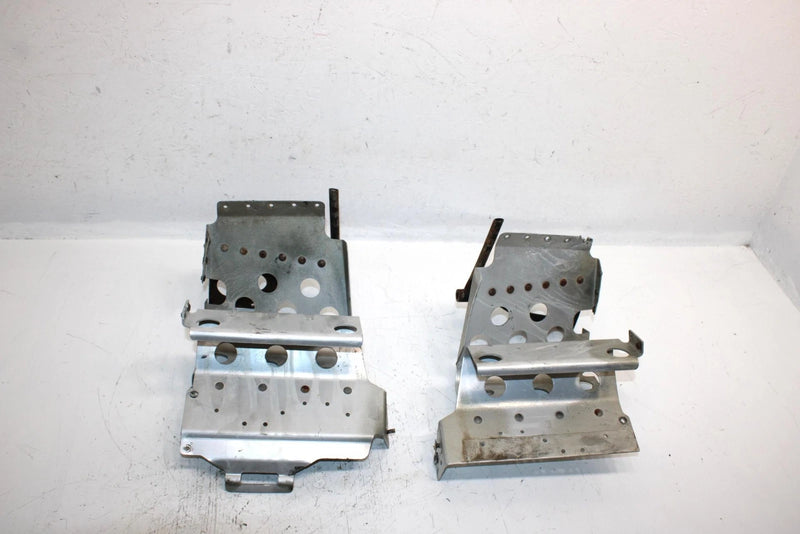 87 Polaris Trail Oem Footrest Set 2200250 2200254 SP66