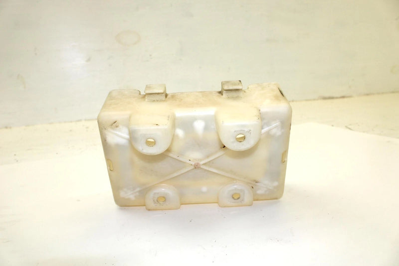 1999 Yamaha Waverunner Gp800 Oem Battery Box GP7-U8211-00-00 JY8