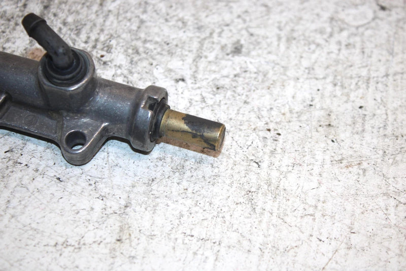 2004 Polaris Sportsman 600 Oem Rear Brake Master Cylinder 1910301 1911113 AP58
