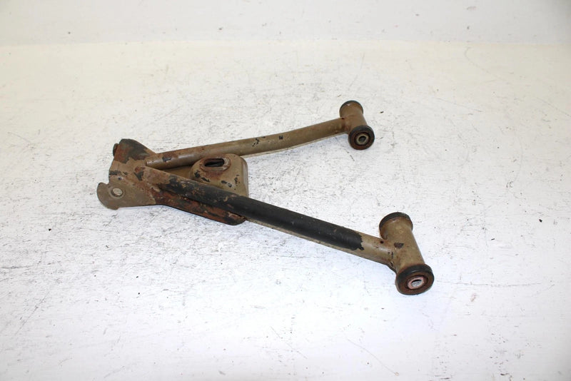 2004 Polaris Sportsman 500 Oem Left Upper A Arm  1014320-067 AP18