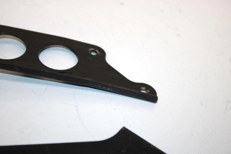 03 Yamaha Rx1 Oem Bracket 5,6 (Pair) 8FA-2197M-00-00 8FA-2196M-00-00 SYS