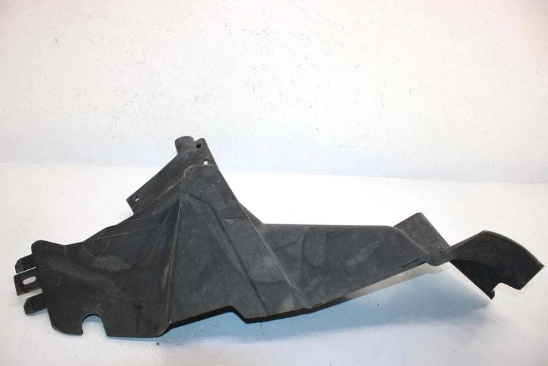 21 Can-am Outlander Max 450 4x4 Dps Oem Right Inner Fender Panel 705017023 AB4