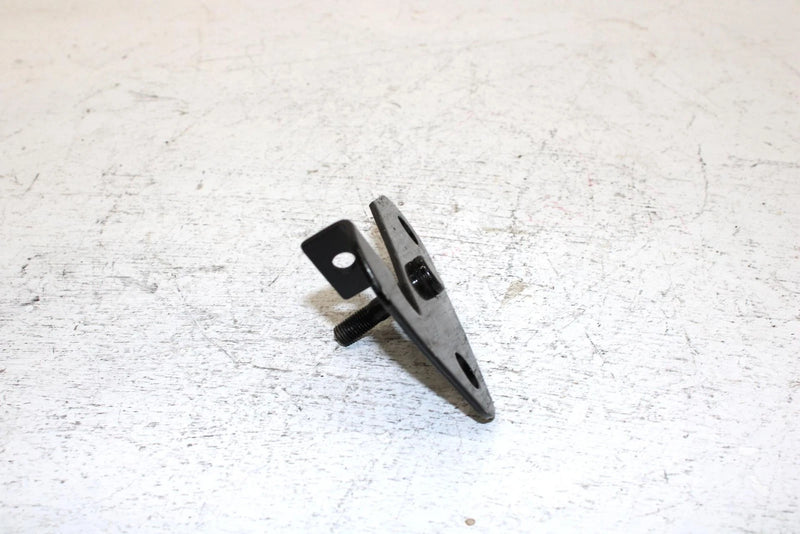 1990 Yamaha Phazer Ii LE Oem Front Lower Right Engine Mount 87F-21418-00-00 SY14