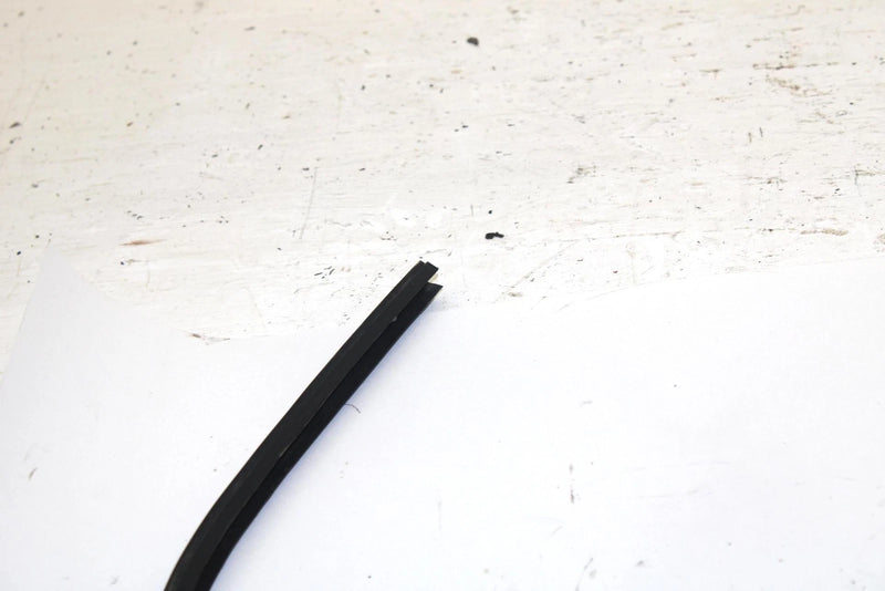 1996 Sea-doo Gti Oem Rear Bumper Trim 291000625 JS18