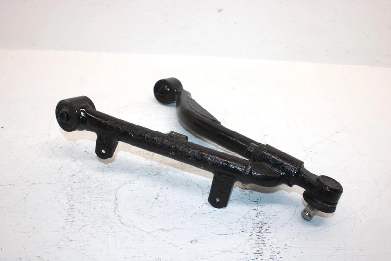 2000 Suzuki Lt-a500f Oem Front Lower Right A Arm 52410-09810 AS25 