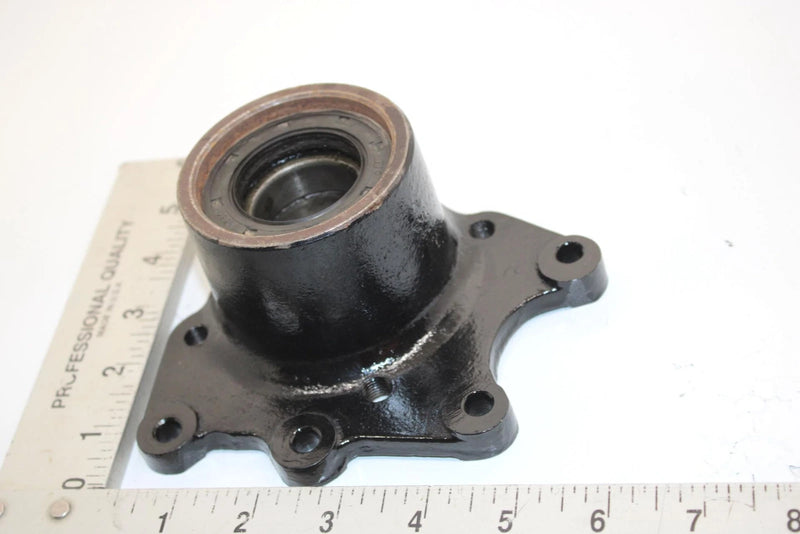 01 Arctic Cat 400 4x4 Oem Right Inner Bearing Housing 0502-682 AA0