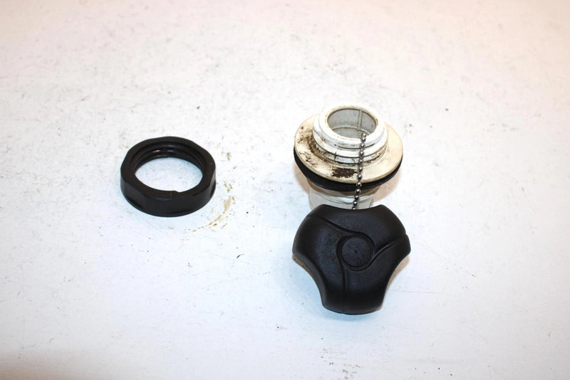 1999 Sea-doo Gti Oem Oil Filler Neck 275000212 JS54
