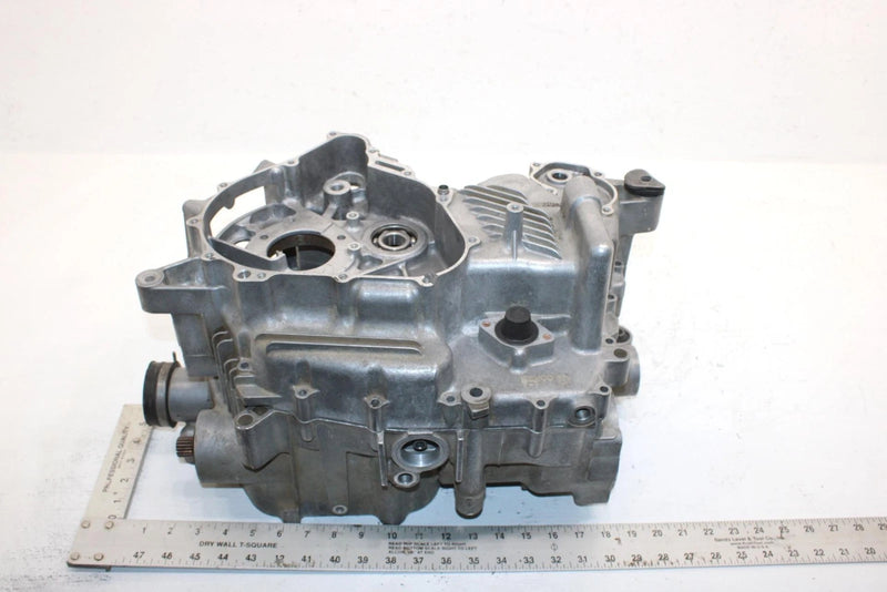2000 Yamaha  Kodiak 400 Oem Crankcase 5GH-15100-02-00 AY26