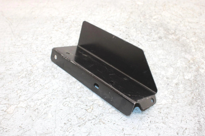 2006 Polaris Sportsman 500 Oem Right Splash Guard Bracket 5248100-329 AP186