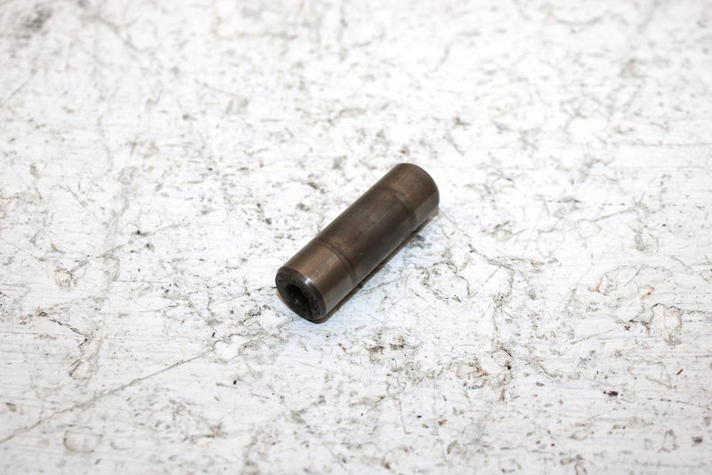 2004 Yamaha  Bruin 350 Oem Idler Gear Shaft 1VJ-15521-00-00 AY24