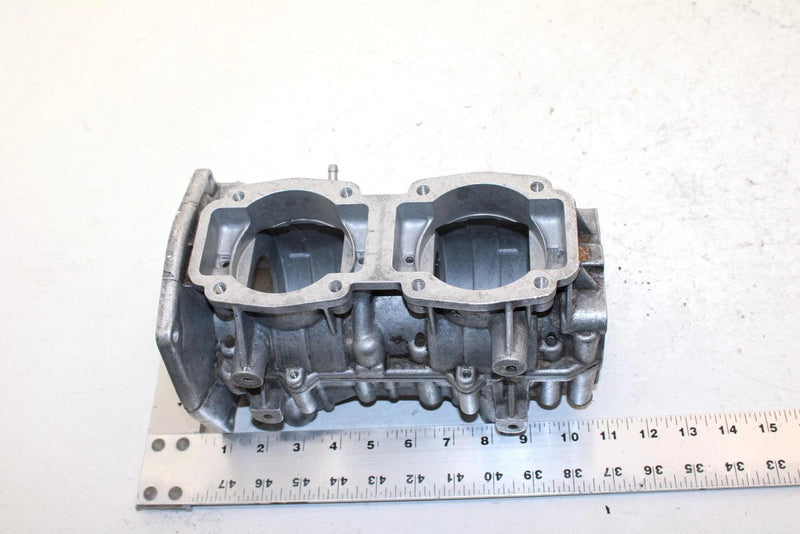 1995 Arctic Cat Z 440 Oem Crankcase 3004-873 SA5