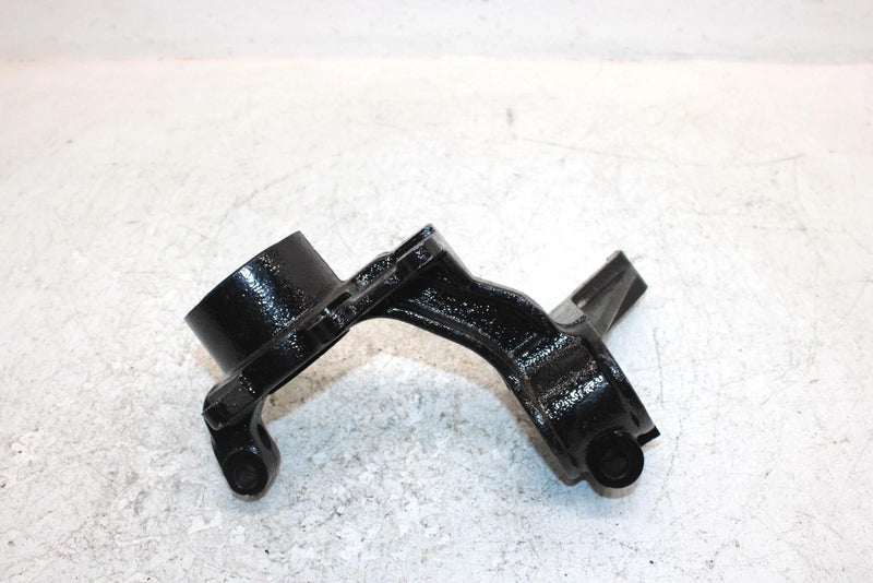 1999 Kawasaki Prarie 400 Oem Right Steering Knuckle 39186-0009 AK28