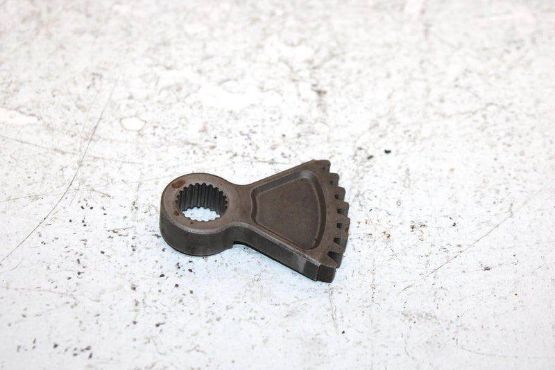 2007 Honda Fortrax 680 Oem Gearshift Arm 24682-HN8-003 AH46