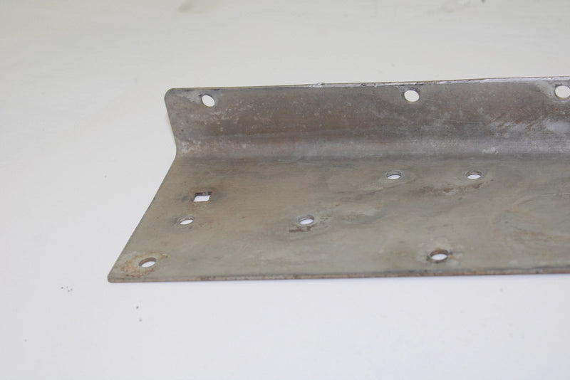 98 POLARIS TRAIL OEM RIGHT LOWER REAR TUNNEL SUPPORT 5242103 SP114