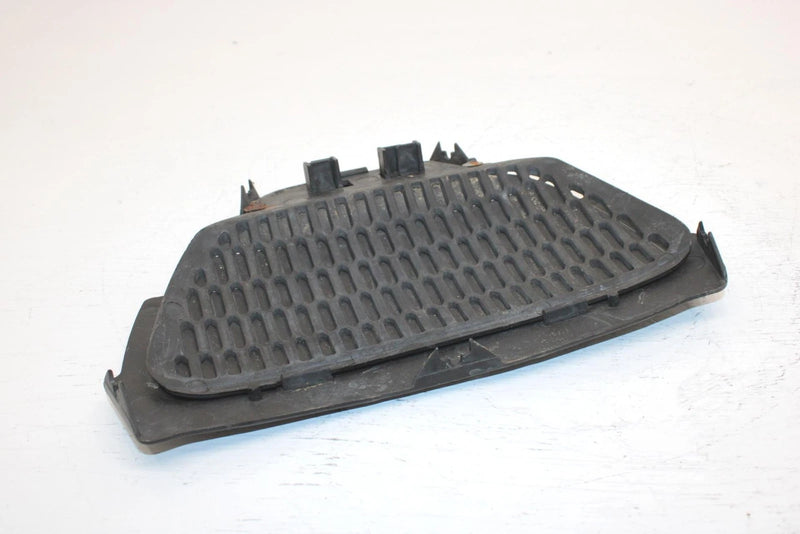 2002 Ski-doo Mxz 500 Oem Center Hood Vent Grille 517302026 SS16