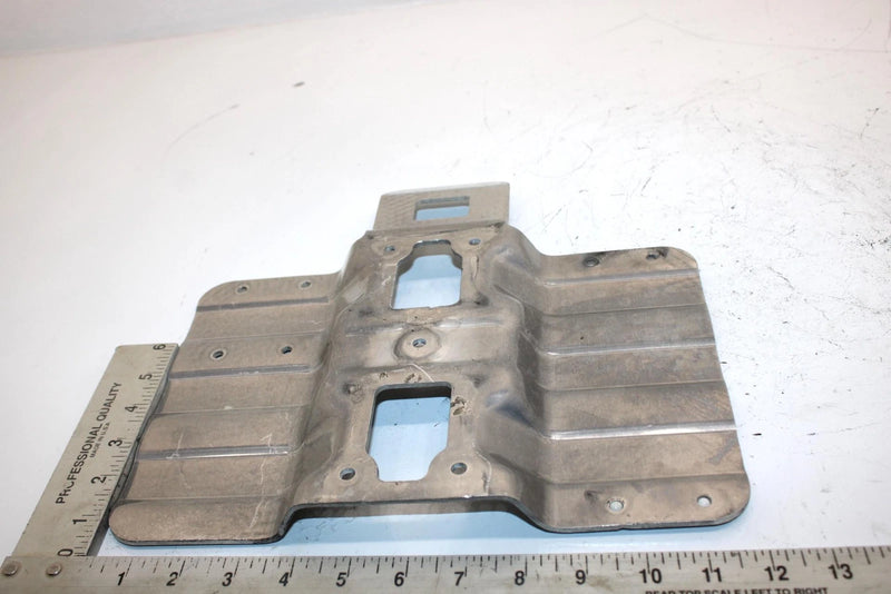 14 Can-am Outlander Max 400 Efi Oem Lower Seat Shield 715500322 AB6