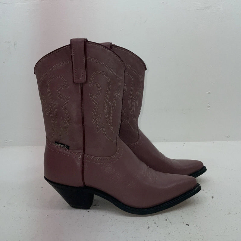 New Women’s Pink Capezio Cowboy Boots. L 293 7.5 7 1/2 M. 15-141