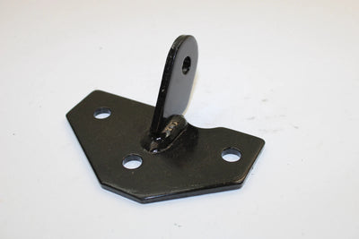 92 Polaris Trail Boss 350L 4x4 OEM Front Engine Bracket 1040231-067 AP104
