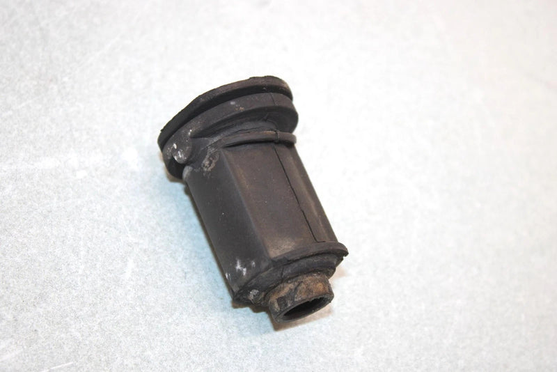05 Yamaha  Bruin  4wd Hunter  Oem Engine Mount Dampner 90388-10001-00 AY38